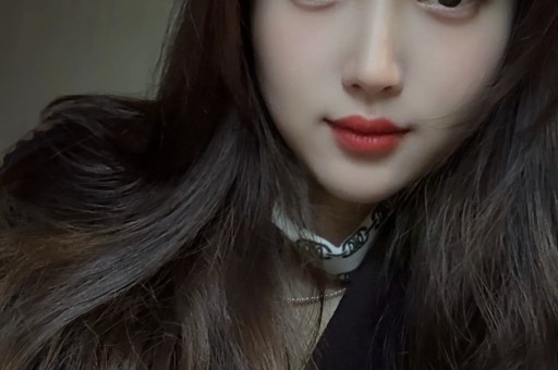 “假洋牌”优思益翻车事件:网红集体致歉背后的品牌包装术与流量陷阱 “假洋牌”优思益翻车事件:网红集体致歉背后的品牌包装术与流量陷阱