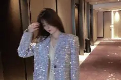 于正爆料内娱“潜规则”：撕开娱乐圈遮羞布