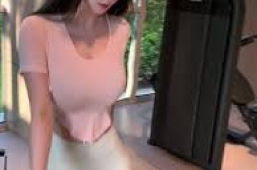 网红司晓迪直播骂白鹿素颜普通、媚男看不起人!评论区翻车连闺蜜都拆台蹭热度翻车最快的一次 网红司晓迪直播骂白鹿素颜普通、媚男看不起人!评论区翻车连闺蜜都拆台蹭热度翻车最快的一次